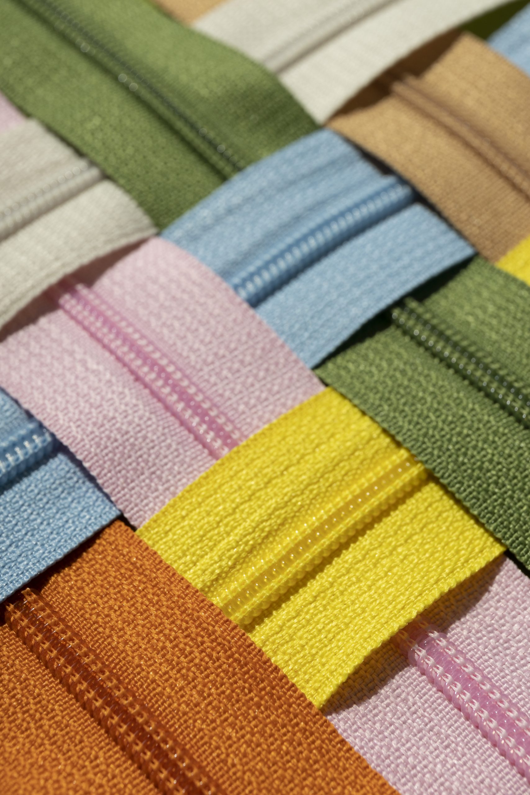 color-zippers-arrangement-high-angle